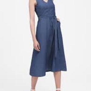 Banana Republic denim dress